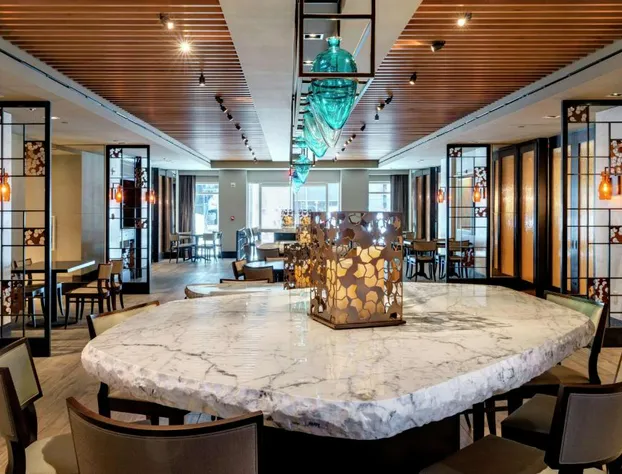 New York Hilton Midtown hotel detail image 3