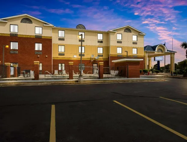 Comfort Inn & Suites Chipley hotel detail image 2