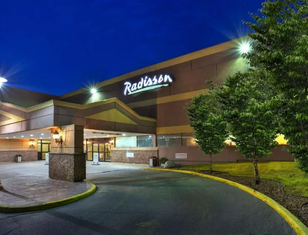 Radisson Hotel Sudbury hotel detail image 1