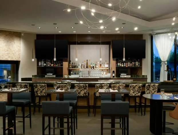 Sacramento Marriott Rancho Cordova hotel detail image 2