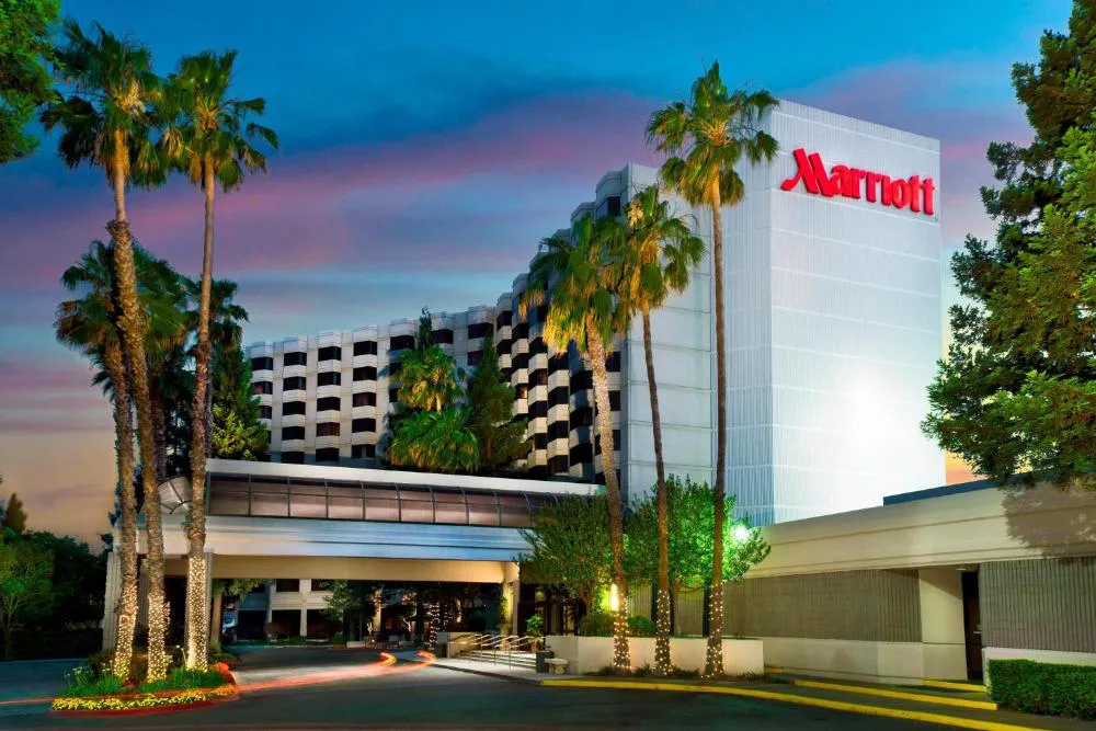 Sacramento Marriott Rancho Cordova hotel hero