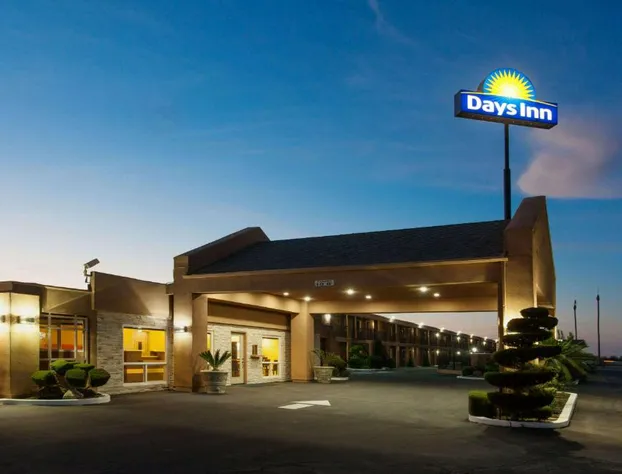 Days Inn by Wyndham Chowchilla Gateway to Yosemite hotel detail image 1