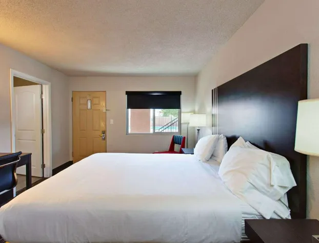 Days Inn by Wyndham Chowchilla Gateway to Yosemite hotel detail image 3