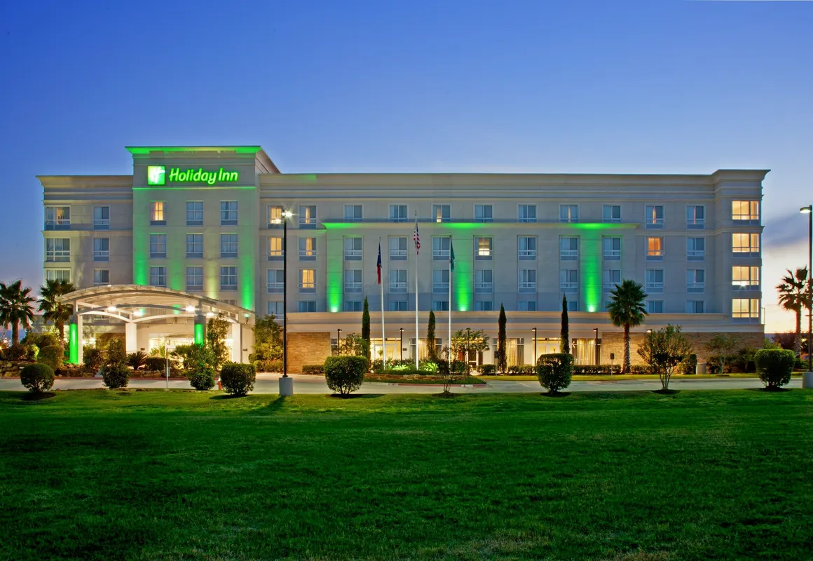 Holiday Inn & Suites College Station - Aggieland by IHG hotel hero