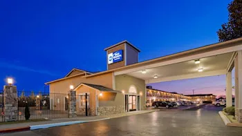 Best Western Fallon Inn & Suites hotel hero