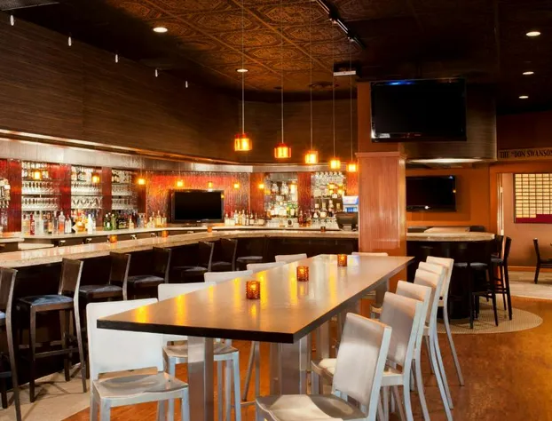 DoubleTree by Hilton Minneapolis - Park Place hotel detail image 3