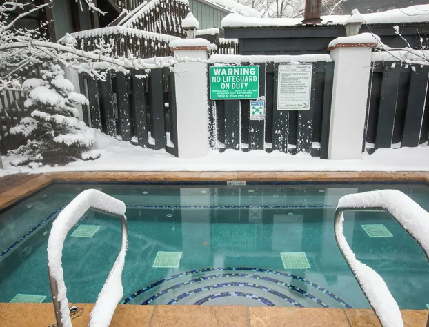 Vail Racquet Club Mountain Resort hotel detail image 4