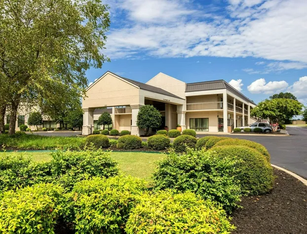 Quality Inn Union City US 51 hotel detail image 3