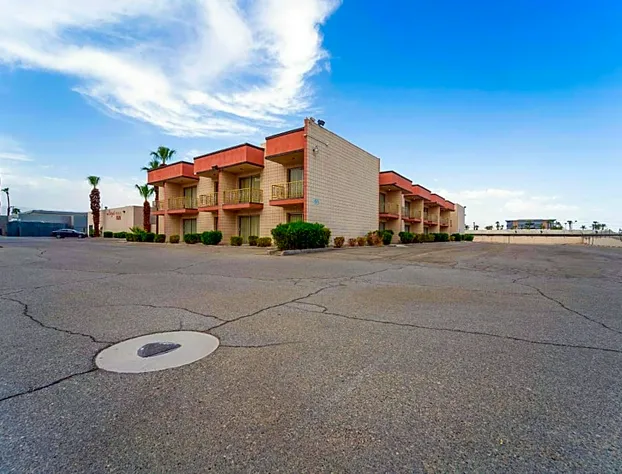 Royal Plaza Inn Indio hotel detail image 4