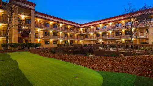 Best Western Plus Orchid Hotel & Suites hotel detail image 1