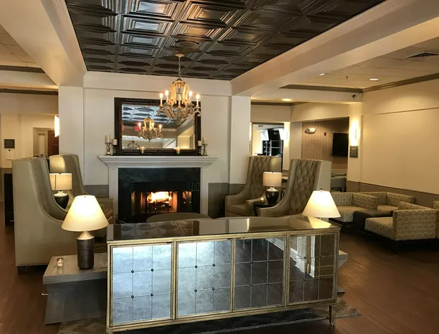 Richmond Inn & Suites, A Trademark Collection Hotel hotel detail image 3