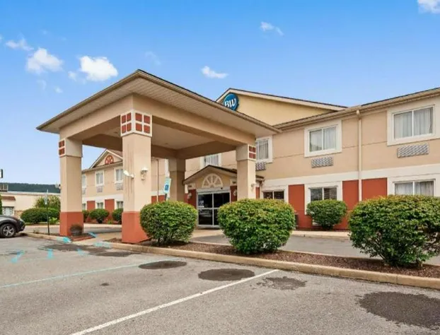 Best Western Nittany Inn Milroy hotel detail image 1