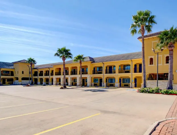 Weslaco Inn by Capital O Near Mercedes hotel detail image 1