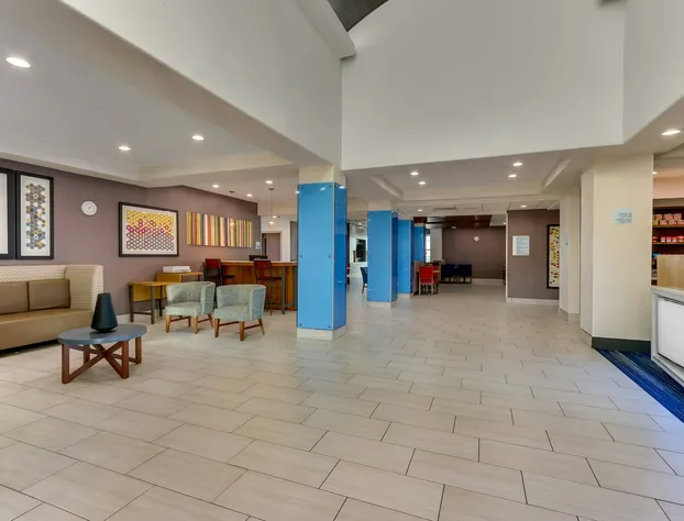 Holiday Inn Express & Suites Lake Worth by IHG hotel detail image 4