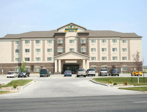 Expressway Suites Fargo hotel detail image 2