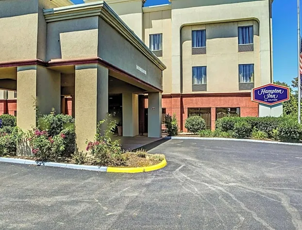 Hampton Inn by Hilton Columbus I-70E/Hamilton Rd hotel detail image 1