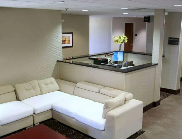 Hampton Inn Williamston hotel detail image 1