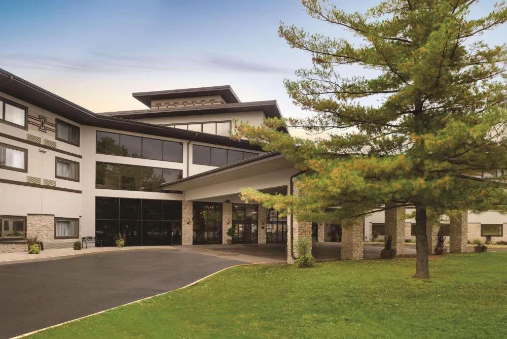 Oneida Casino Hotel hotel hero