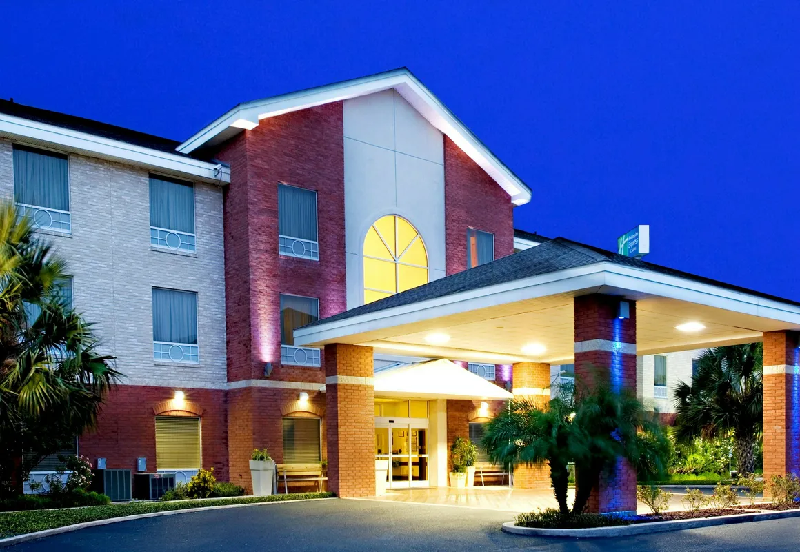 Holiday Inn Express Hotel & Suites Weslaco by IHG hotel hero