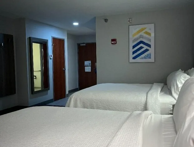 Holiday Inn Express & Suites Loveland by IHG hotel detail image 3