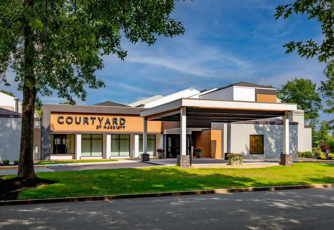 Courtyard by Marriott Boston Andover hotel hero