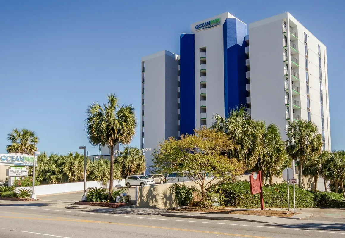 Ocean Park Resort hotel hero