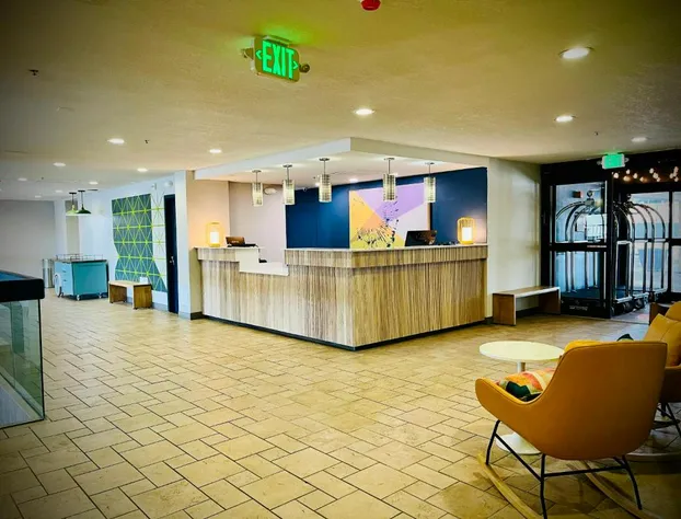 Spark by Hilton Denver Tech Center Greenwood Village hotel detail image 2