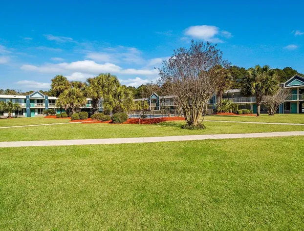 Clarion Inn & Suites Florence - Darlington hotel detail image 3