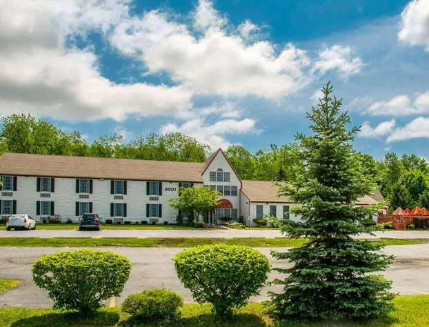 Rodeway Inn Lakeville hotel detail image 1