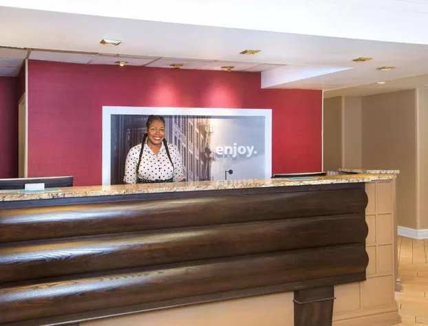 Hampton Inn & Suites Annapolis hotel detail image 3