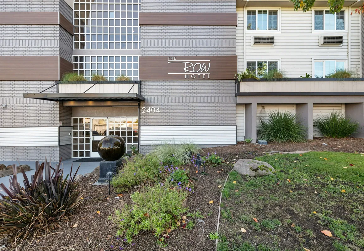 The Row Hotel hotel hero