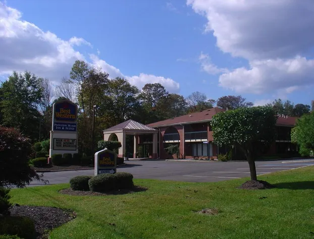 MHO Inn & Suites hotel detail image 2