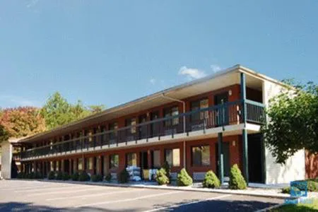 MHO Inn & Suites hotel detail image 3