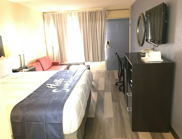 Days Inn by Wyndham Greensboro Airport hotel detail image 4