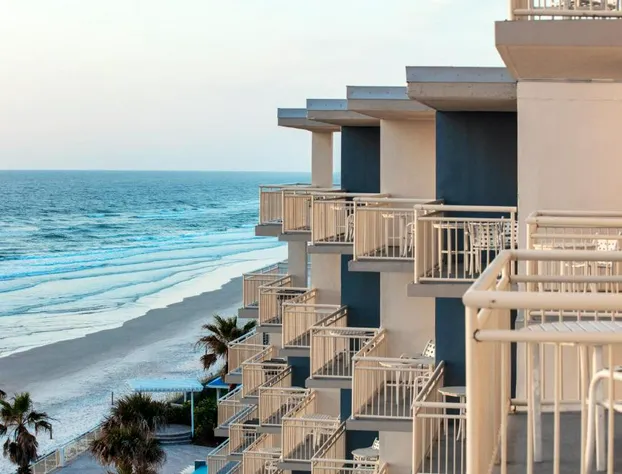 The Shores Resort & Spa hotel detail image 3