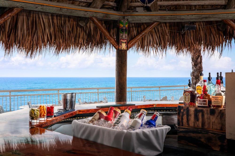 The Shores Resort & Spa hotel hero