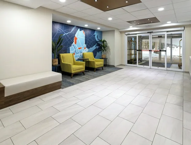 Holiday Inn Express Hotel & Suites Freeport by IHG hotel detail image 3