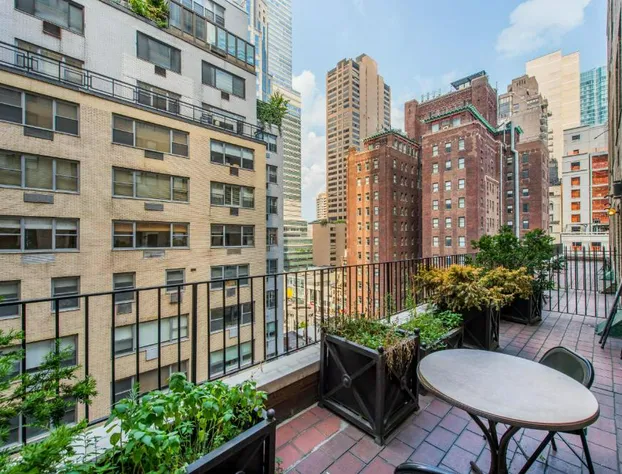 The Lombardy Hotel hotel detail image 3