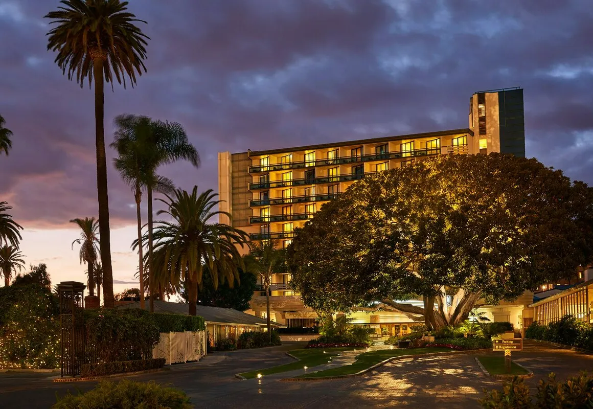 Fairmont Miramar Hotel hotel hero