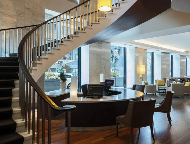 The Westin Michigan Avenue Chicago hotel detail image 1