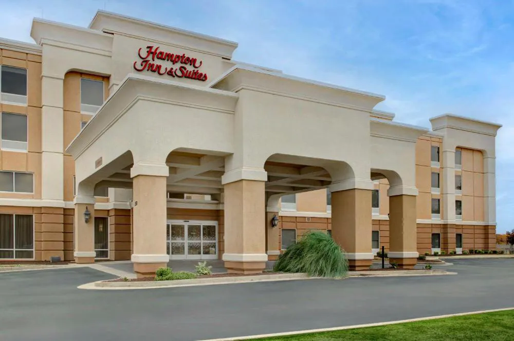 Hampton Inn & Suites Jackson hotel hero