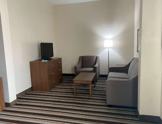 City Express by Marriott Danville hotel detail image 2