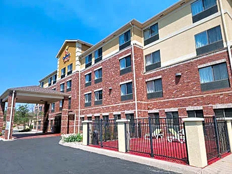 Comfort Suites Highlands Ranch Denver Tech Center Area hotel detail image 1