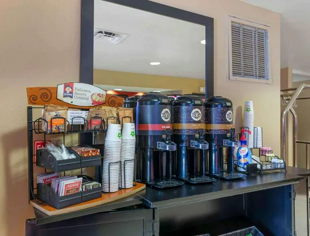 Extended Stay America Suites Jacksonville Camp Lejeune hotel detail image 2