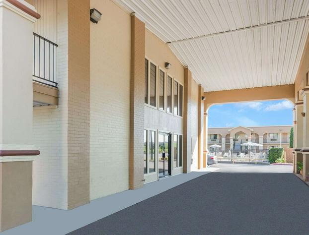 Days Inn by Wyndham San Marcos hotel detail image 3