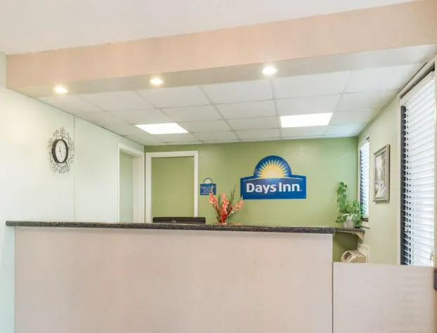 Days Inn by Wyndham San Marcos hotel detail image 3