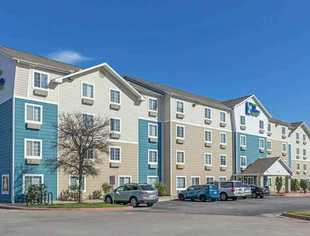 WoodSpring Suites Austin Northwest hotel detail image 2