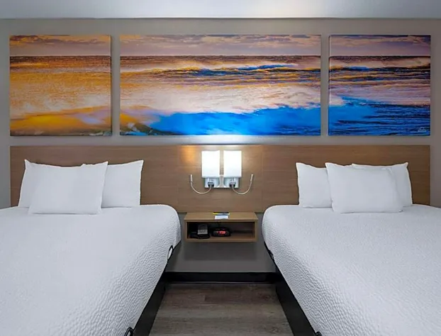 Days Inn & Suites by Wyndham Commerce hotel detail image 4