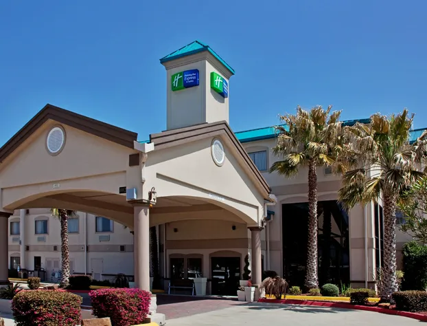 Holiday Inn Express Hotel & Suites Lake Charles by IHG hotel detail image 4