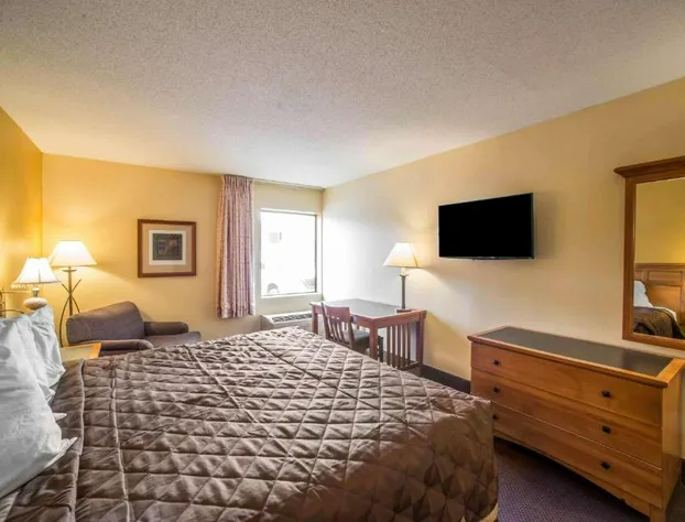 Econo Lodge Marion hotel detail image 4